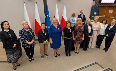 Wyjątkowe wyróżnienia dla dyrektorów i nauczycieli z gminy Grodków